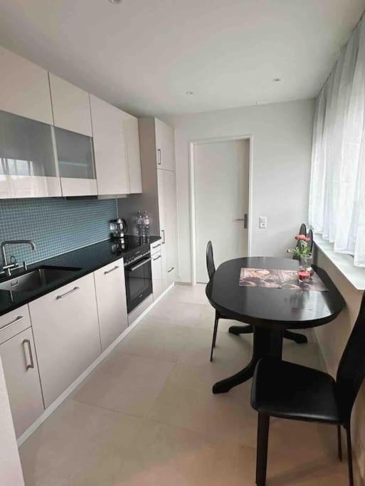 Neubau In Zuerich Oerlikon Διαμέρισμα Εξωτερικό φωτογραφία